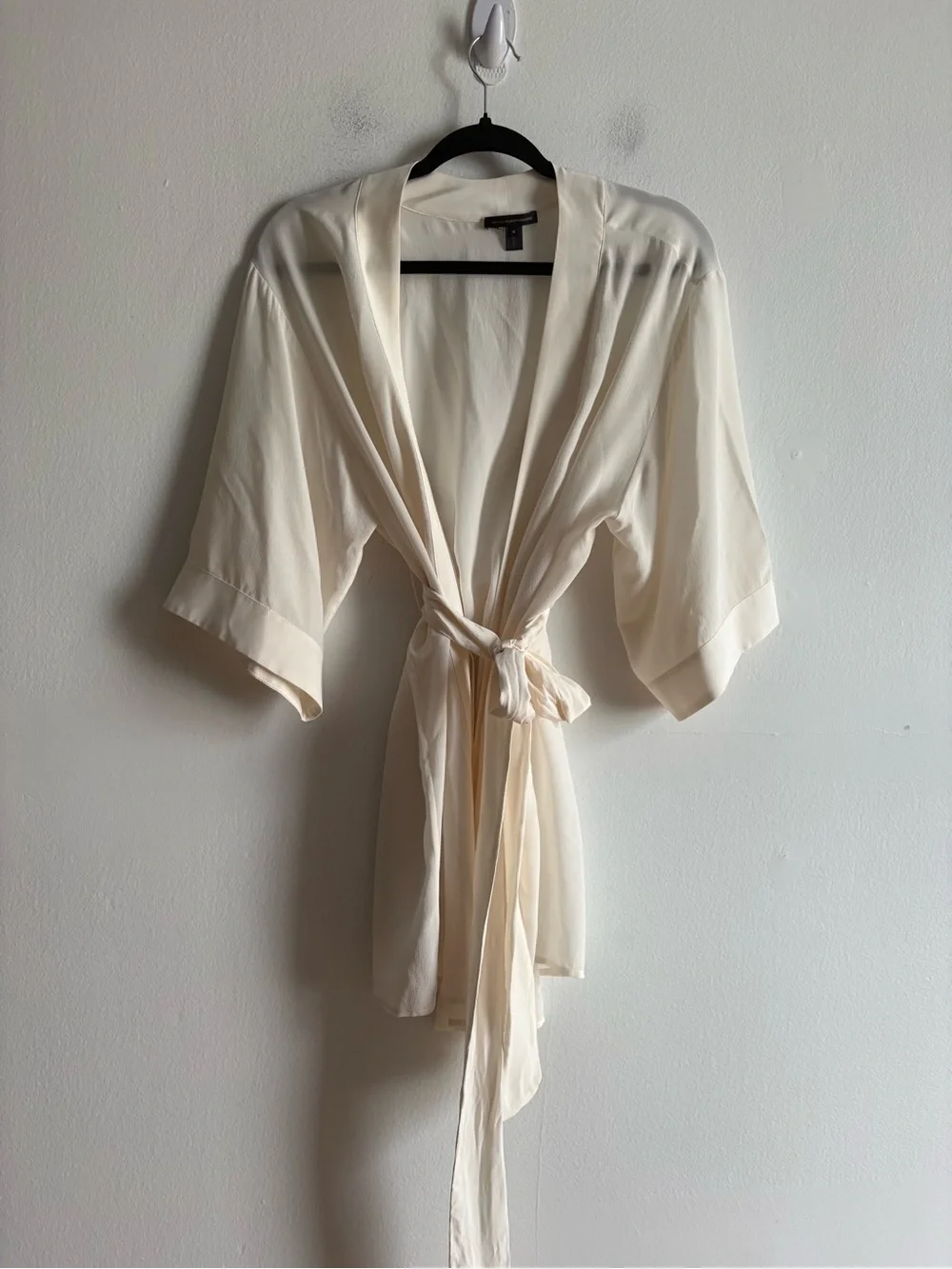 Kiki De Montparnasse Sz XS 100% Silk White Flowy Bridal Short Robe - Picture 2 of 9